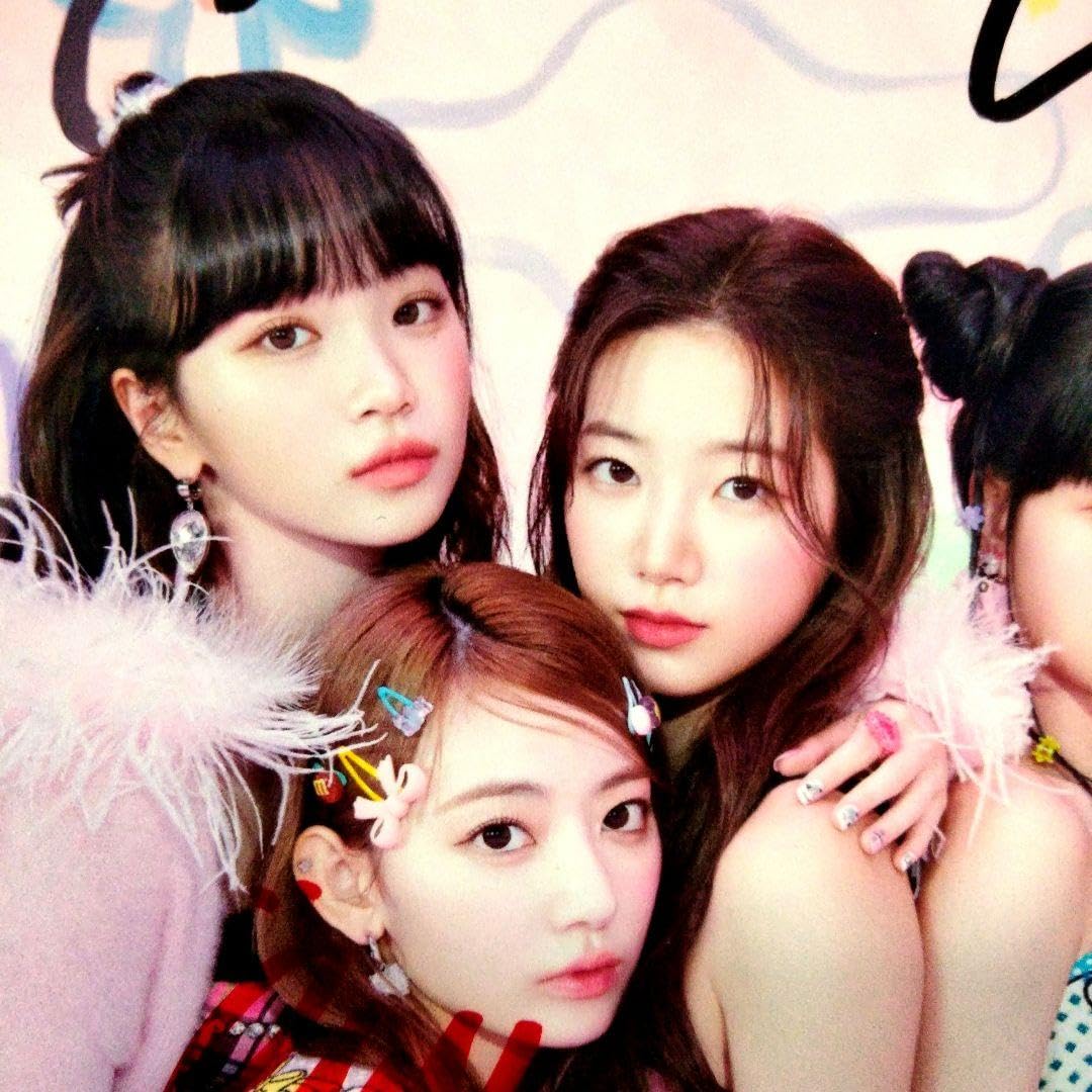 Amazon.co.jp: ルセラフィム直筆サイン入り2Lサイズ写真…LE SSERAFIM